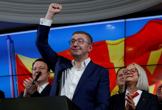 ראש ממשלת מקדוניה הצפונית, חריסטיאן מיצ'קוסקי (צילום:  REUTERS/Ognen Teofilovski)