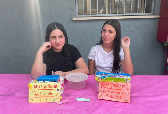 תלמידי שדרות למען החיילים (צילום:  דוברות)