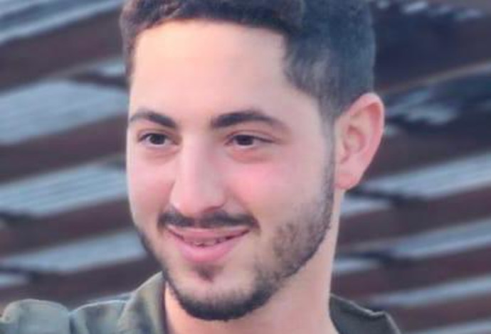 סרן אלון סקאג'יו (צילום:  דובר צה"ל)
