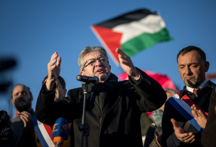 ז'אן לוק מלנשון (צילום:   FABRICE COFFRINI/AFP via Getty Images)