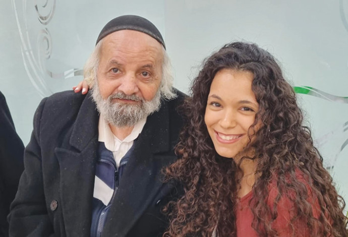 רעות וסבה שלום (צילום:  באדיבות המשפחה)