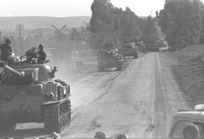 ירושלים, טנק בית הנציב מלחמת ששת הימים  (צילום:  זאב ספקטור, לע"מ)