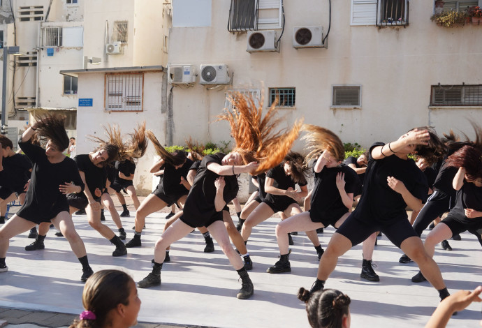 אירוע מחול חובק קהילה בקאנטרי קהילתי בארבור (צילום:  אהוד מלמד)