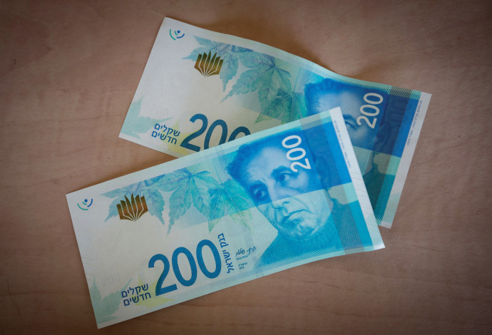 שטר של 200 שקלים (צילום:  חיים גולדברג פלאש 90)