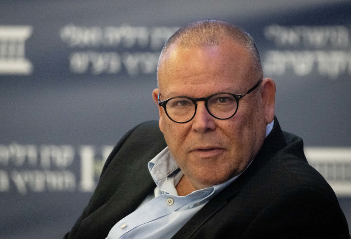 ארנון בר דוד (צילום:  יונתן זינדל, פלאש 90)
