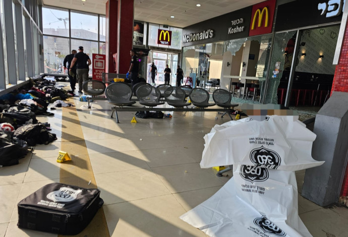 זירת הפיגוע בבאר שבע (צילום:  דוברות זק"א)
