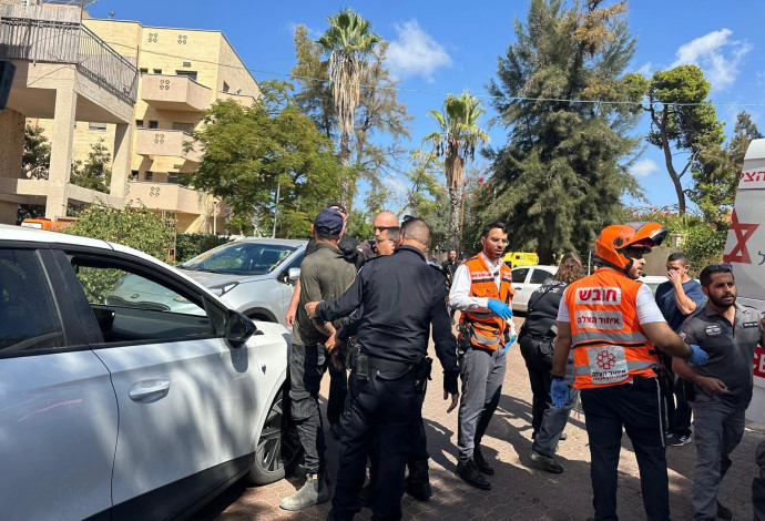 מעצר חשוד בדקירה בחדרה (צילום:  רשתות חברתיות)