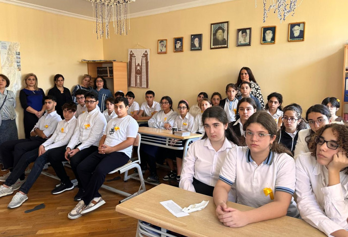 טקס זיכרון ל-07.10 (צילום:  באדיבות הקהילה היהודית בבאקו)