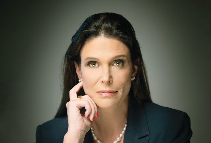 אפרת רייטן (צילום:  רמי זרנגר,איפור רוני מטס)