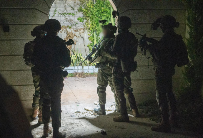 כוחות צה''ל בפעילות בדרום לבנון (צילום:  דובר צה"ל)