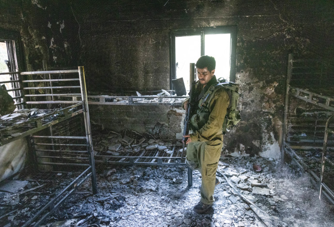 בית בקיבוץ ניר עוז לאחר ה-7 באוקטובר (צילום:  חיים גולדברג, פלאש 90)