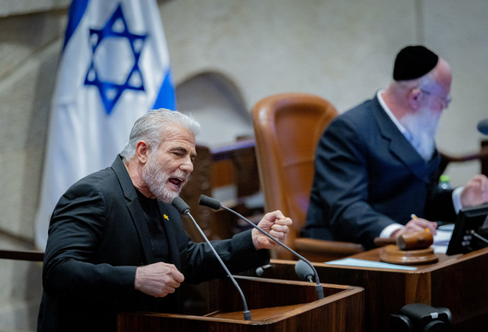 יאיר לפיד  (צילום:  חיים גולדברג, פלאש 90)