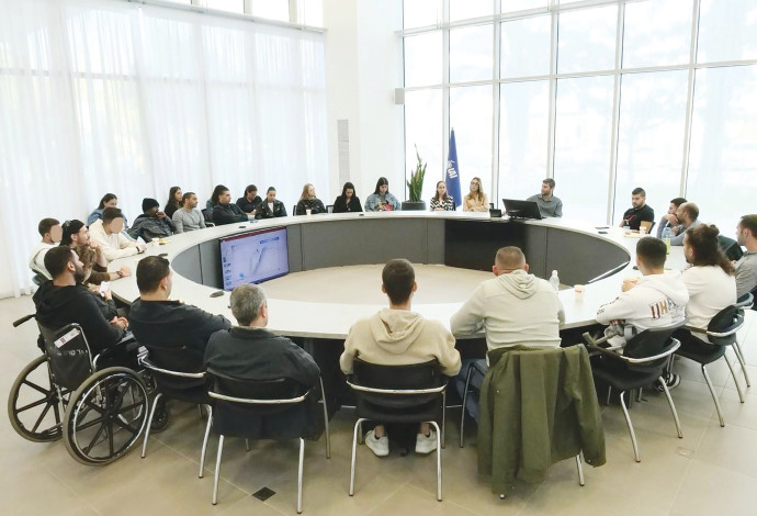 קבוצת הלוחמים הסטודנטים (צילום:  יריב ויינברג)