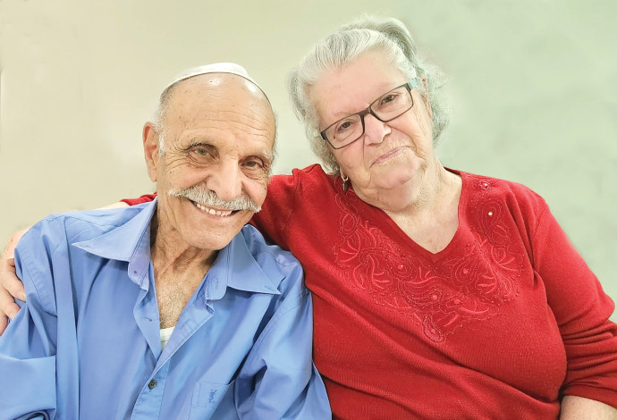 שלמה ומזל מנצור תמונה משותפת (צילום:  פרטי)