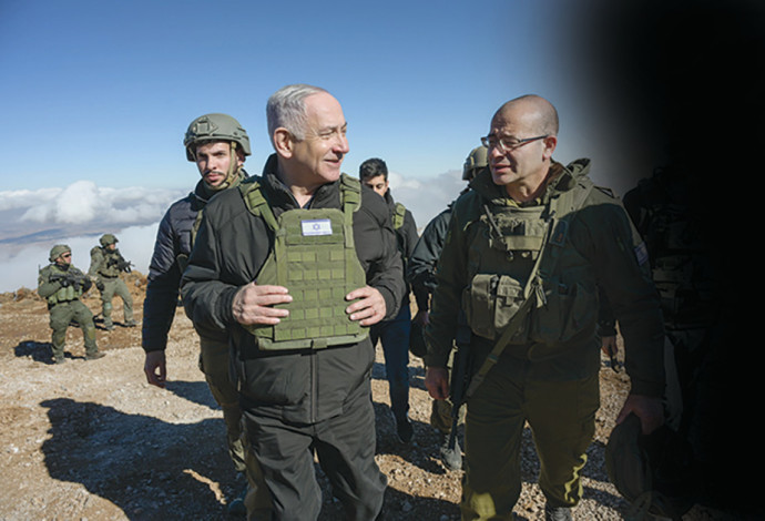 נתניהו בחרמון הסורי (צילום:  מעיין טואף, לע"מ)