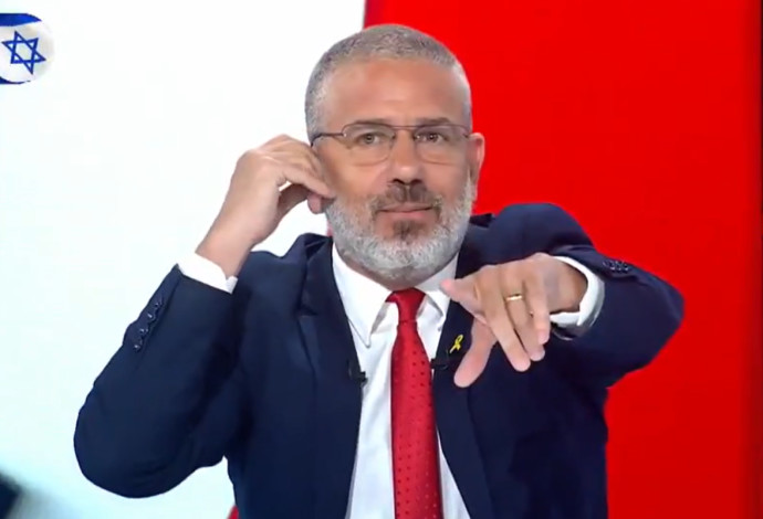 ינון מגל, הפטריוטים (צילום:  רשתות חברתיות)