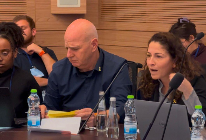 מיכל עוזיהו, ראש המועצה האזורית אשכול, בפנייה אל מקבלי ההחלטות לשקם את יישובי העוטף (צילום:  דוברות אשכול)