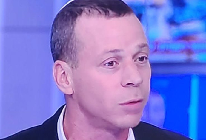 עמית סגל (צילום:  צילום מסך חדשות 12)