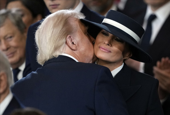 מלניה ודונלד טראמפ (צילום:  JULIA DEMAREE NIKHINSON/POOL/AFP via Getty Images)