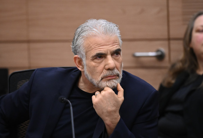 ועדת חוץ וביטחון בכנסת, יאיר לפיד (צילום:  יואב דודקביץ/TPS)
