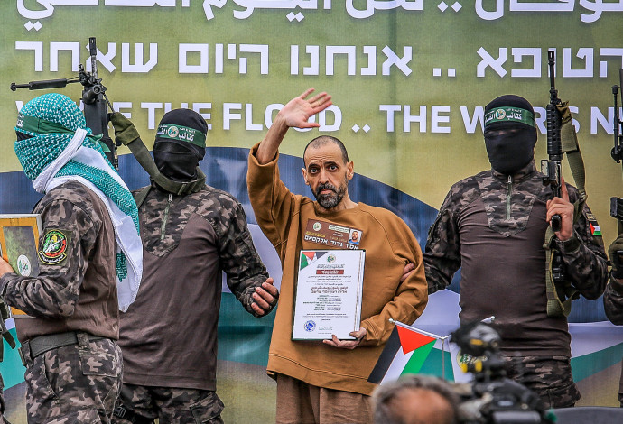 אלי שרעבי (צילום:  פלאש 90, עבד אל רחים חטיב)