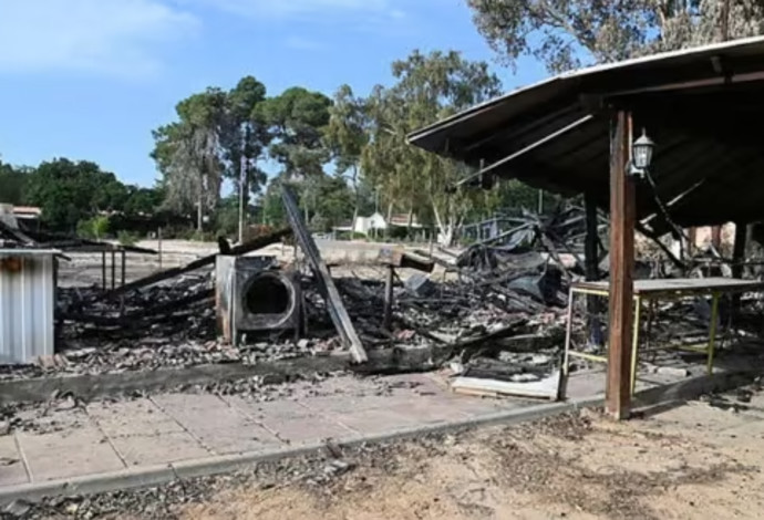 ההרס בקיבוץ ניר יצחק אחרי השבעה באוקטובר (צילום:  הרצל יוסף)