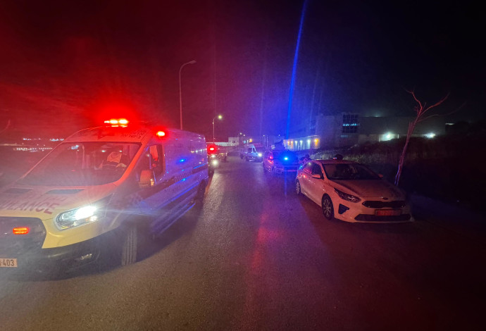 זירת הפיגוע באריאל, מרץ 2025 (צילום:  TPS)
