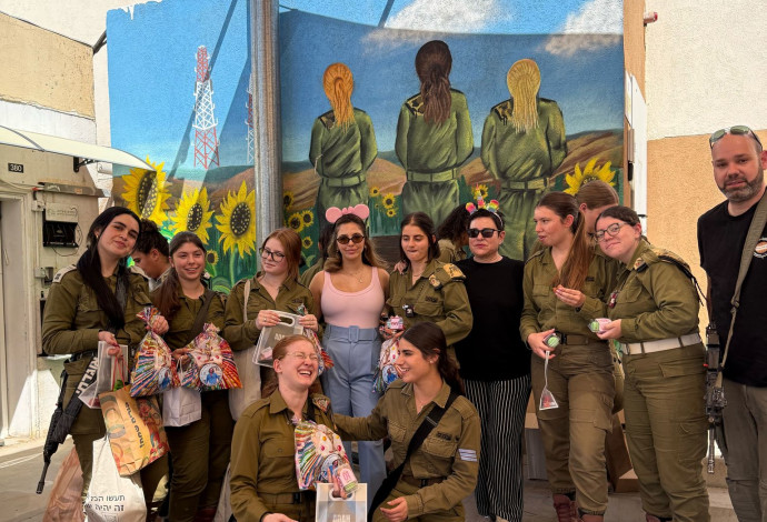משאית החסד לזכרו של ניתאי מטודי (צילום:  נחמה והצלה לישראל)