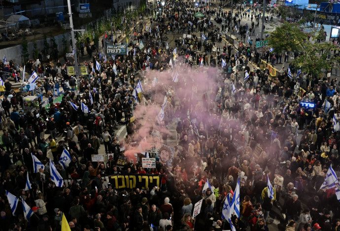 הפגנה לשחרור החטופים בתל אביב, מרץ 2025 (צילום:  אבשלום ששוני)