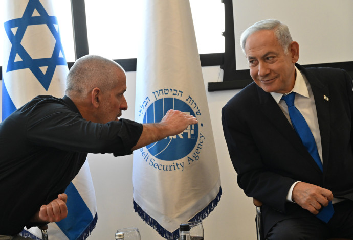 בנימין נתניהו, רונן בר (צילום:  קובי גדעון, לע"מ)