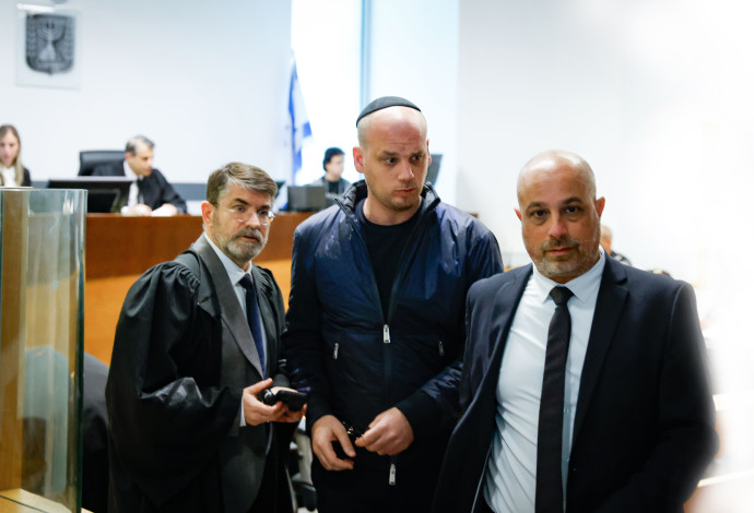 אלי פלדשטיין בבית המשפט (צילום:  יהושוע יוסף)