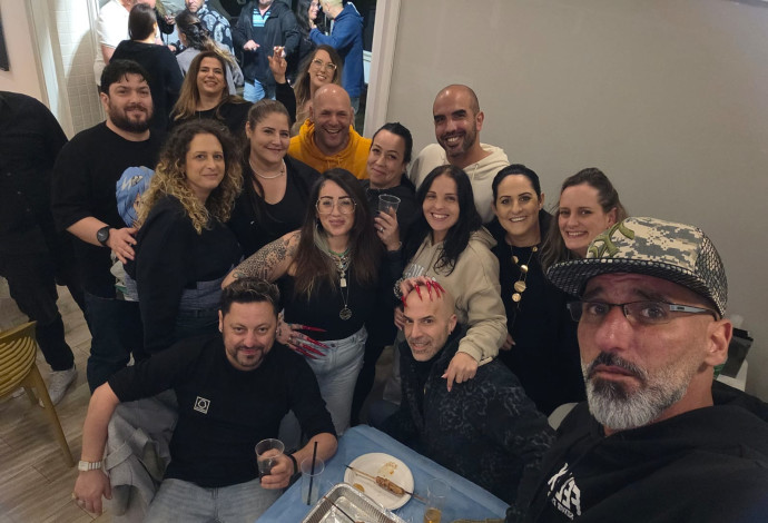 הצפונים שנפגשים אצל שבית (צילום:  ללא)