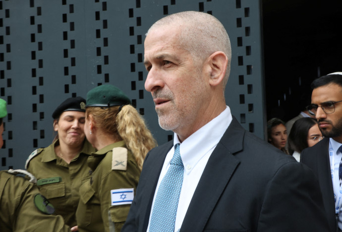 רונן בר (צילום:  רויטרס)