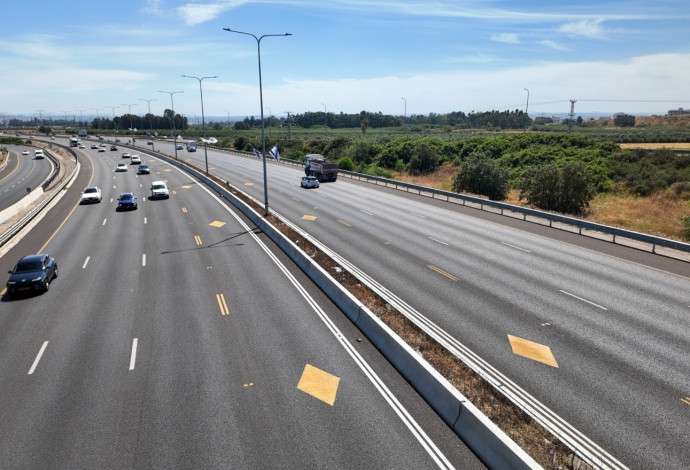 כביש 5 (צילום:  סטודיו ג'יני עבור נתיבי ישראל)