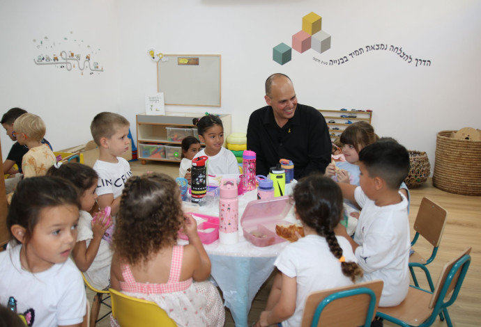 חינוך בבת ים (צילום:  עיריית בת ים,דוד בר סלע)