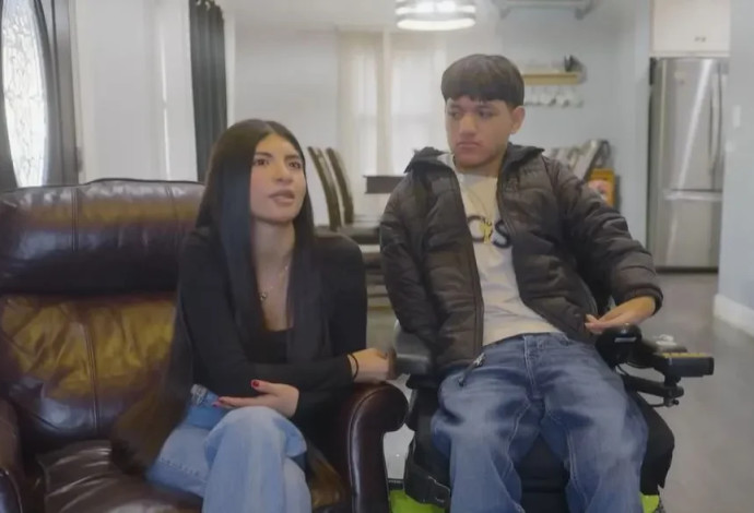 קרלה ואנג׳ל (צילום:  @TRULY-CHANNEL)