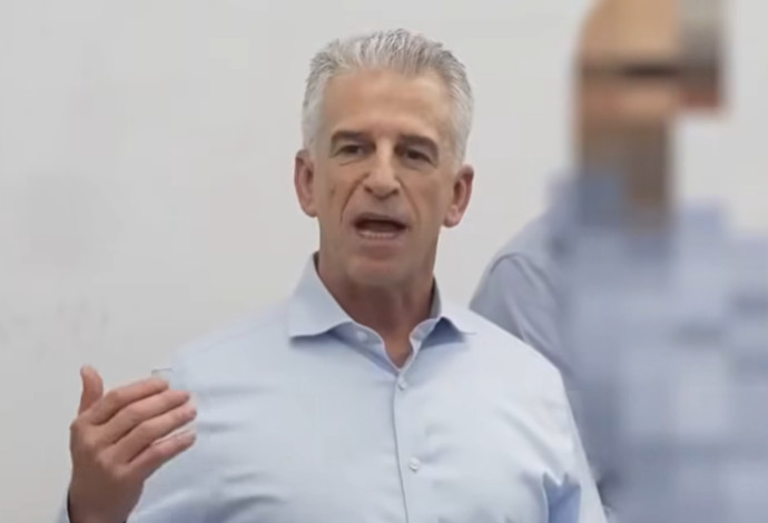 ראש המוסד, דדי ברנע (צילום:  צילום מסך פייסבוק)