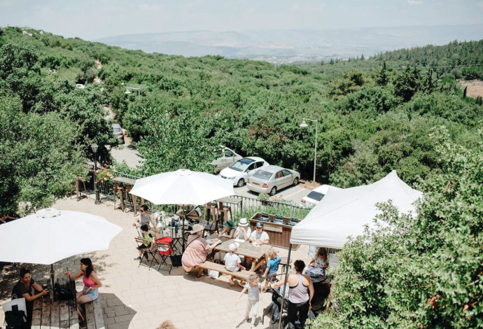 בואכה יודפת (צילום:  יוליה ברזינה)