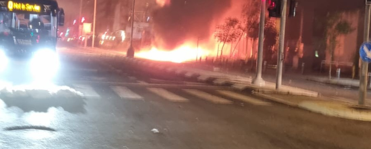 שברי יירוט ליד אוטובוס בבני ברק