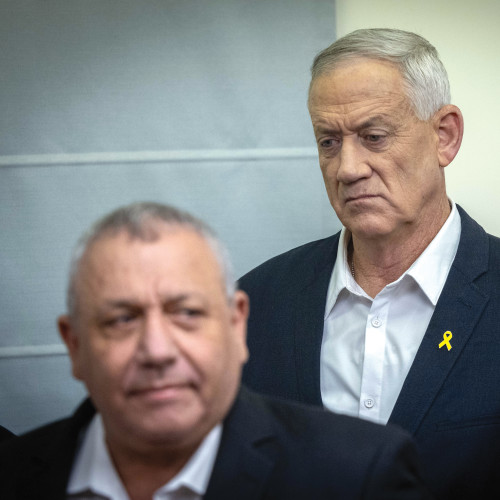 בני גנץ וגדי איזנקוט (צילום: חיים גולדברג, פלאש 90)