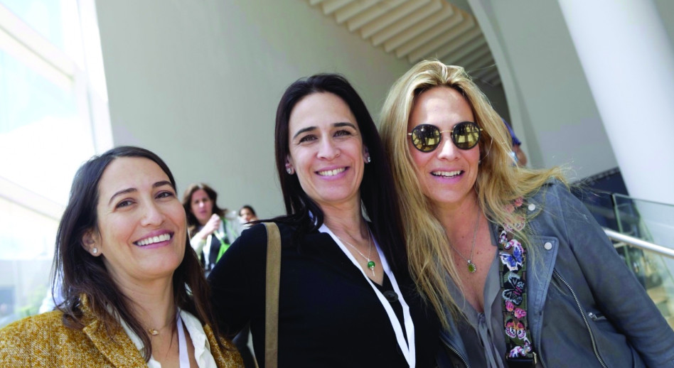 הלאונג' סוגר שבוע עם שלוש נשים חזקות | TMI