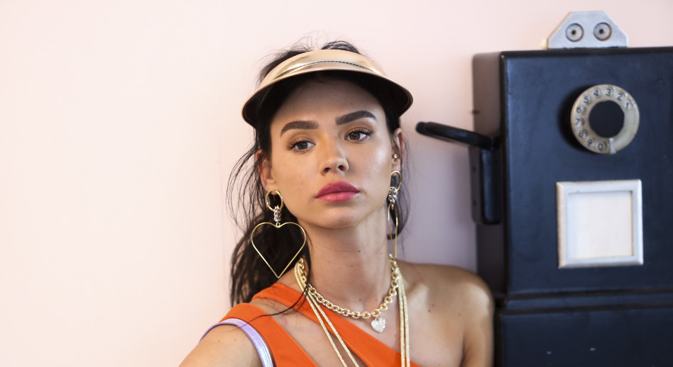 רוסלנה רודינה לא רק דוגמנית, היא גם מעבירה הפעלות בגינה | TMI