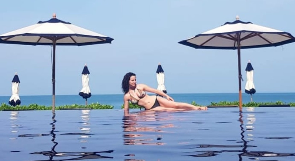 קורין גדעון בירח דבש