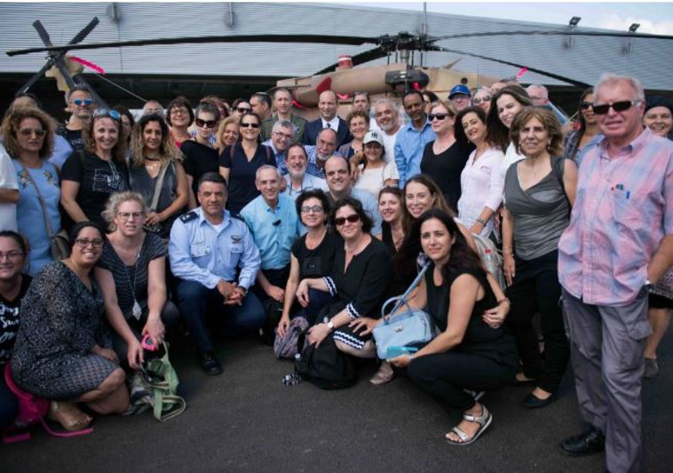 חיל האוויר אירח בבסיסיו כ 1 000 מורי בתי ספר תיכוניים מרחבי הארץ