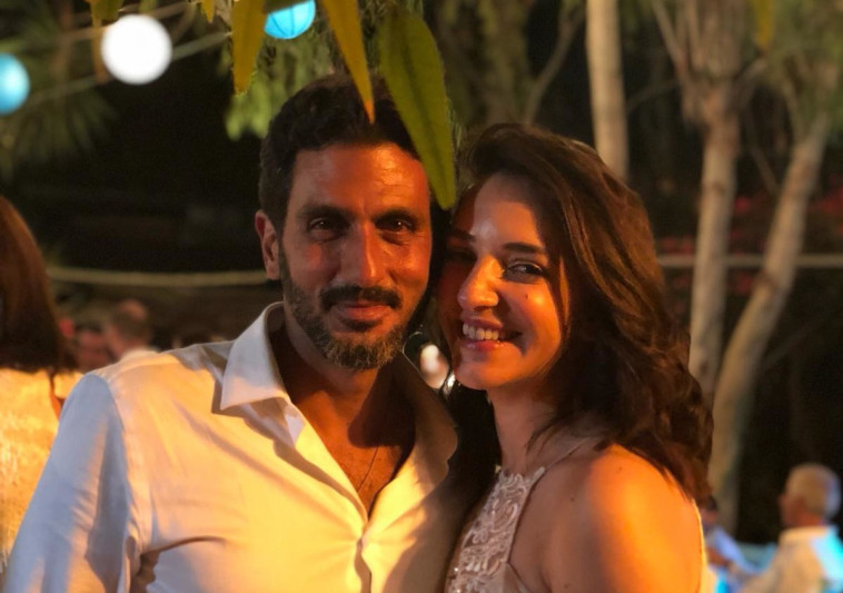 לוסי אהריש התחתנה עם צחי הלוי אחרי שהסתירו רומן במשך ארבע ...