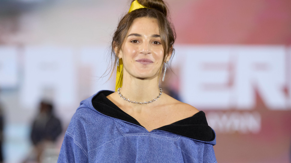 מיה רגב בתצוגת האופנה של נועם מעיין (צילום: עומרי רוזנגרט)