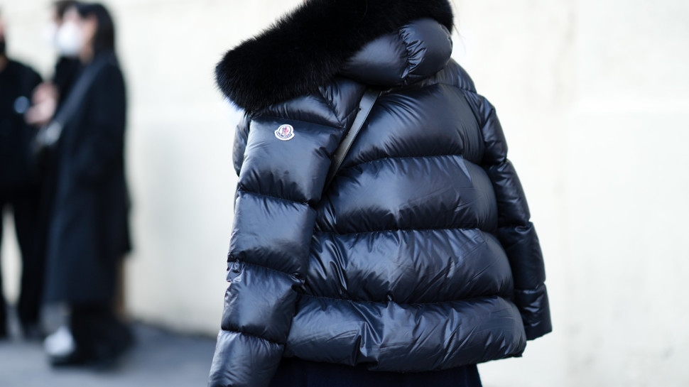 מעיל של מונקלר (צילום: GettyImages, Edward Berthelot/Getty Images)