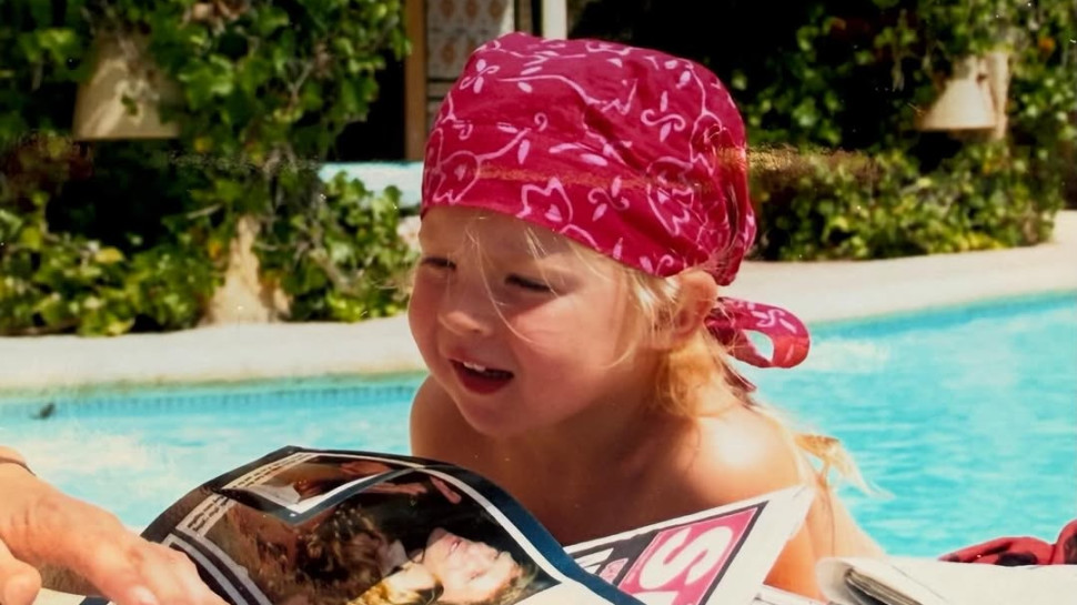 לילה מוס כשהייתה קטנה (צילום: אינסטגרם)