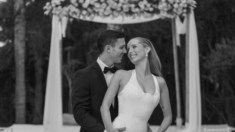 רון שורק ובעלה תומי (צילום: your_story_wedd)