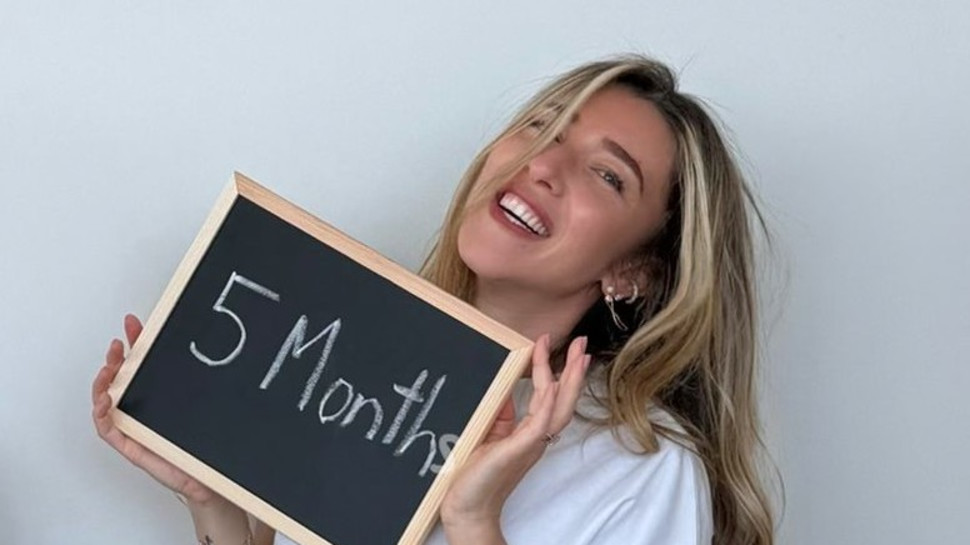 אן זיוי חושפת הריון שני (צילום: עומר סבח)